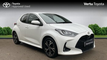 Toyota Yaris 1.5 Hybrid Design 5dr CVT Hybrid Hatchback